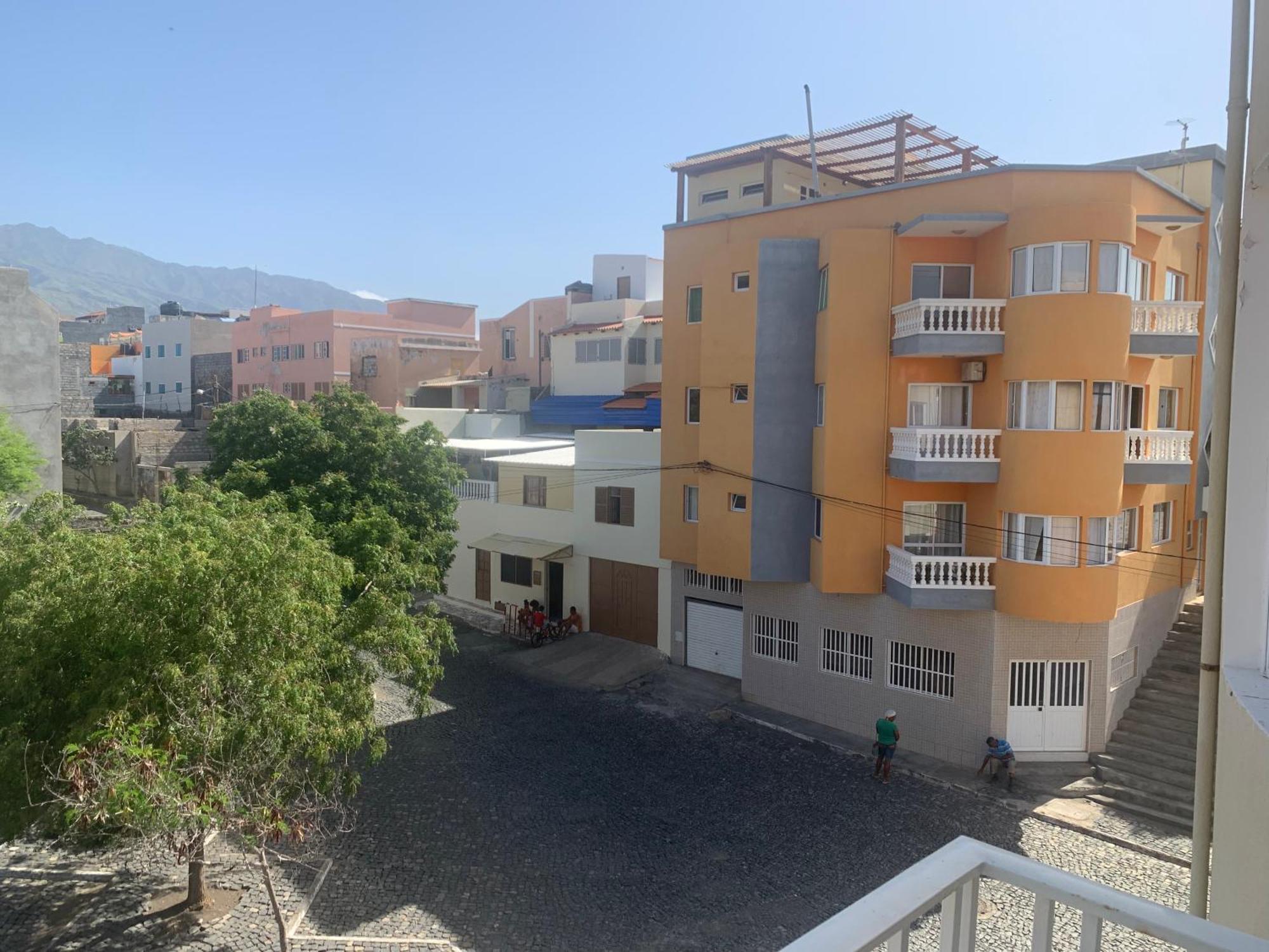 Residencial Por Do Sol Hotell Porto Novo Eksteriør bilde