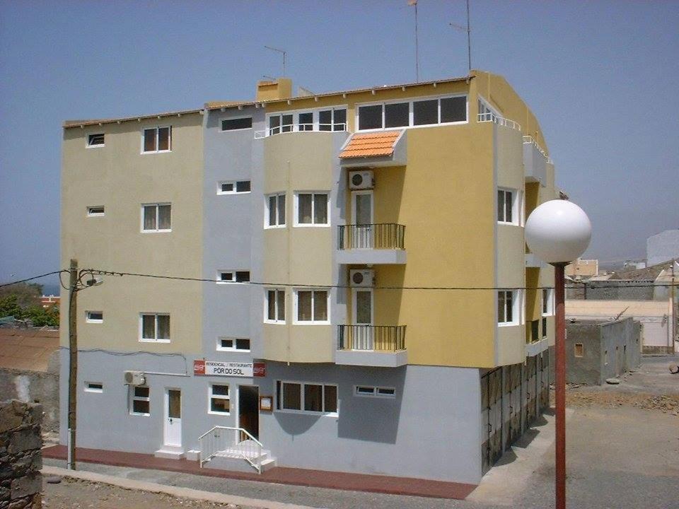 Residencial Por Do Sol Hotell Porto Novo Eksteriør bilde